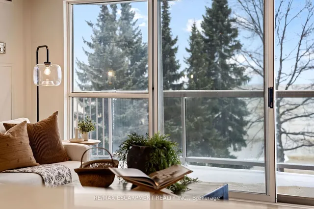 Additional image 20 of 2210 Lakeshore Rd Unit 202