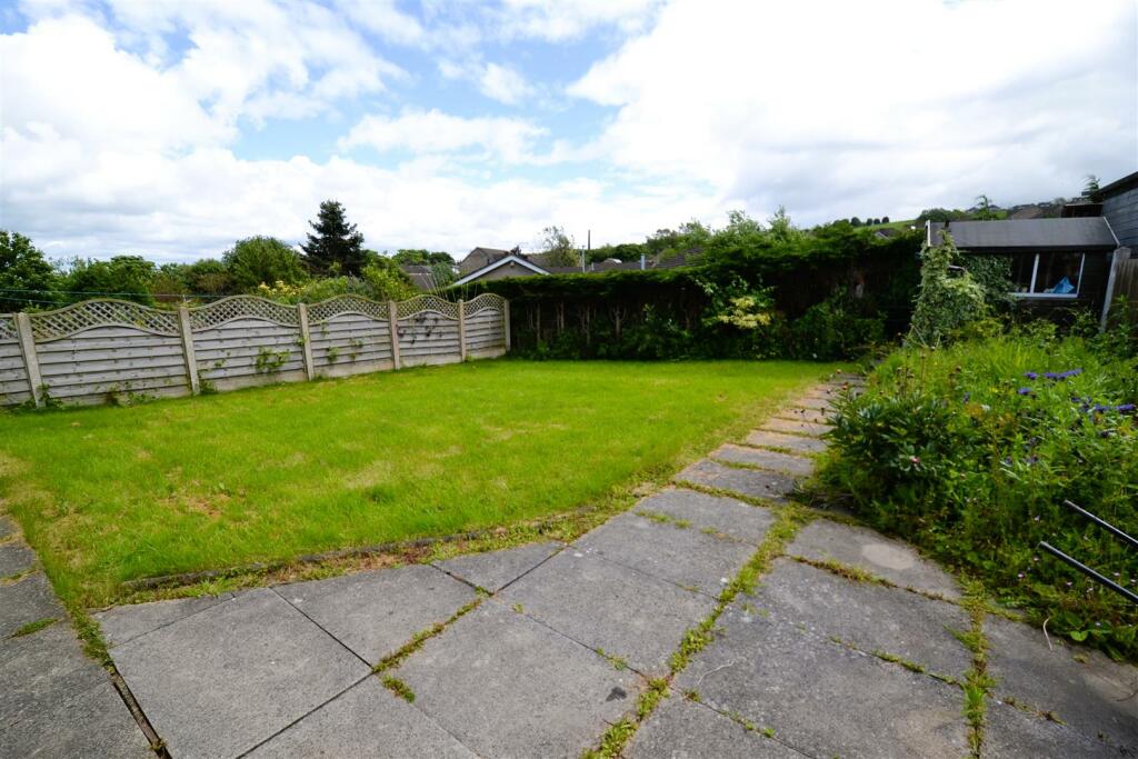 Additional image 11 of Oakleigh Avenue, Clayton, Bradford