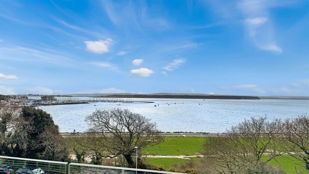 Additional image 27 of Whitecliff Road, Whitecliff