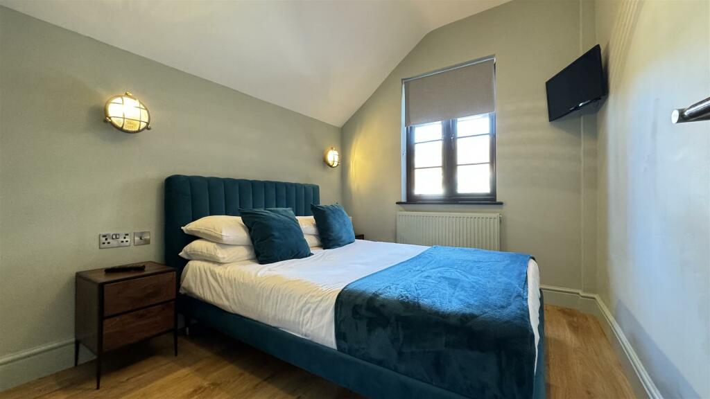 Additional image 8 of Ravine Road, Poole