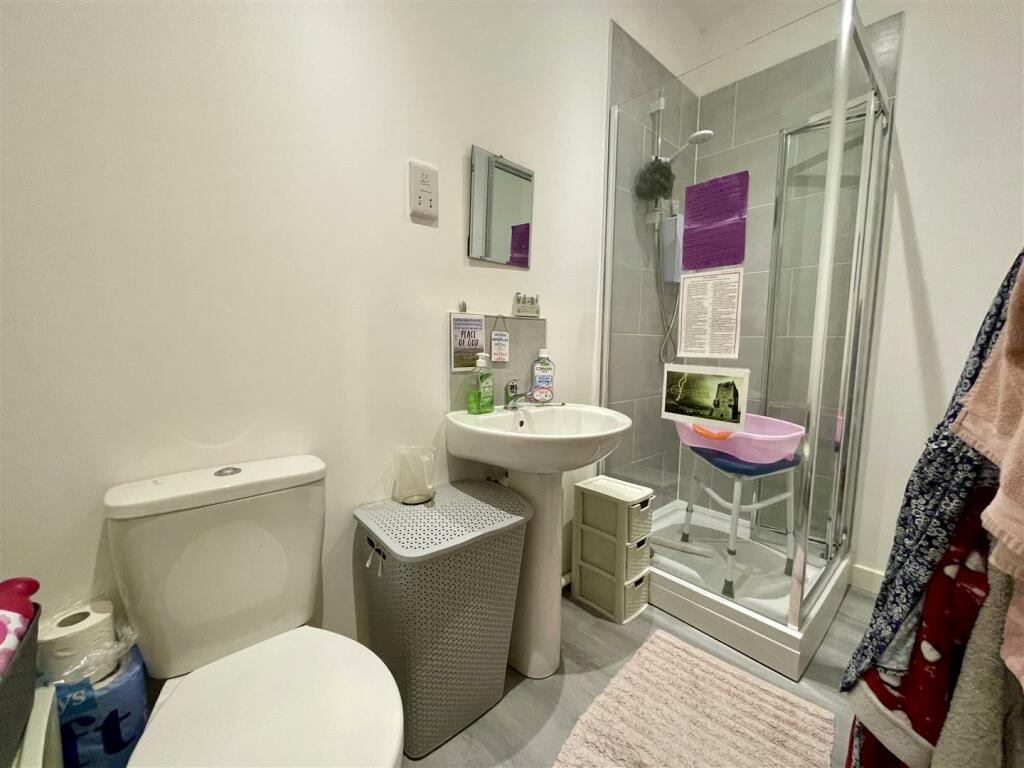 Additional image 4 of Bingley Road, Bradford