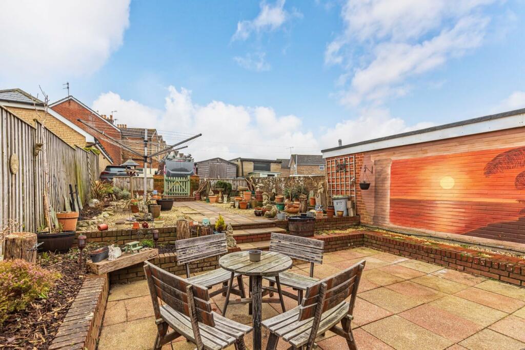 Additional image 7 of Wimborne Road, Poole, BH15