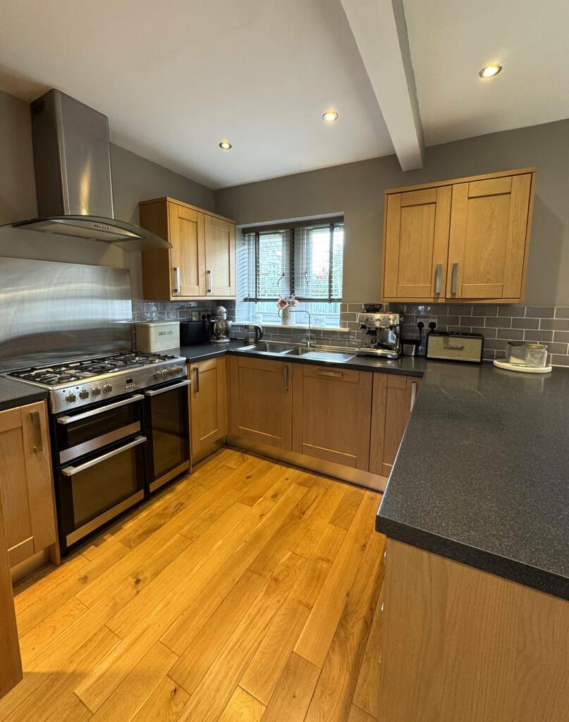 Additional image 7 of Lodge Street, Cullingworth, Bradford, BD13