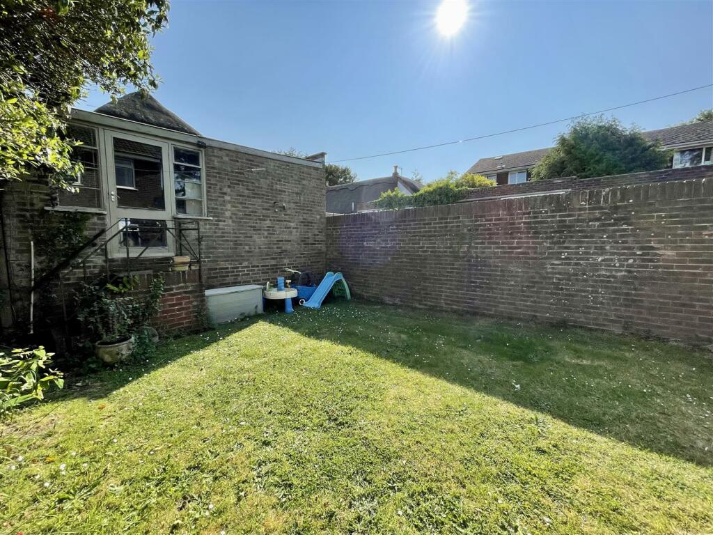 Additional image 14 of Hannams Close, Lytchett Matravers