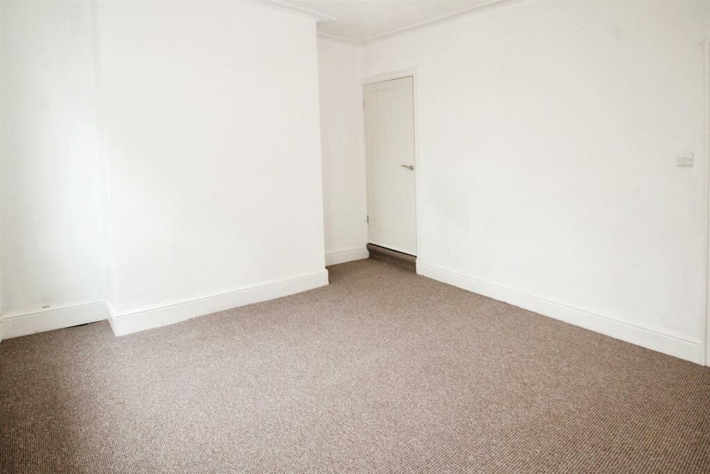 Additional image 2 of Bolton Lane, Bradford BD2 4AA