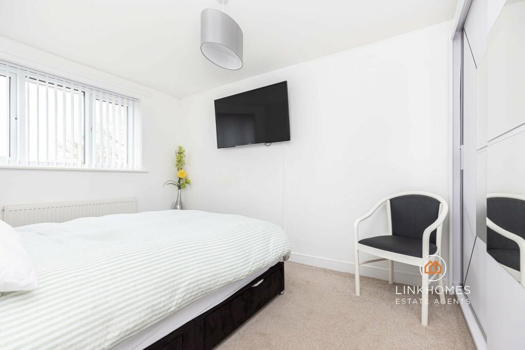 Additional image 11 of Godmanston Close, Poole, BH17