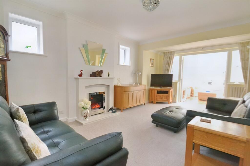 Additional image 15 of Darbys Corner