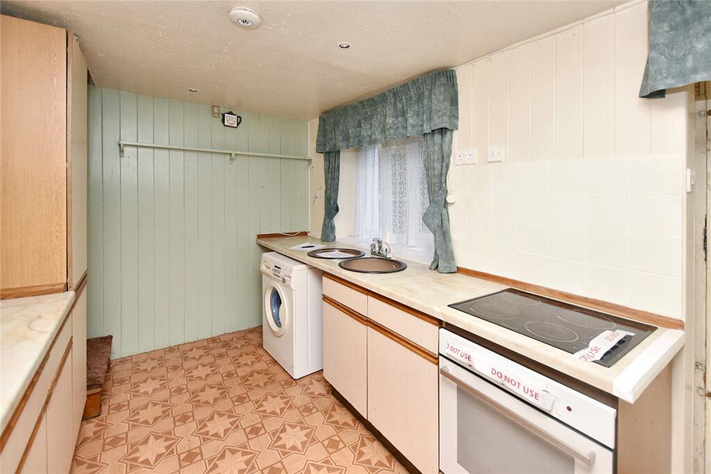 Additional image 12 of Bradford Road, Idle, Bradford, West Yorkshire