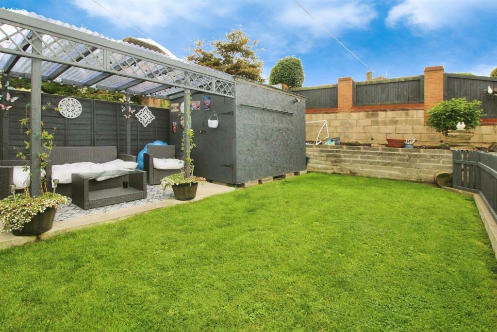 Additional image 20 of Dale Grove, Bradford, BD10 8UL