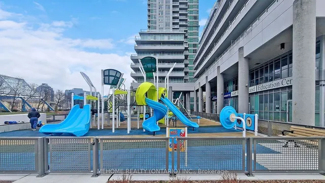 Additional image 23 of 25 Town Centre Crt St Unit 1808