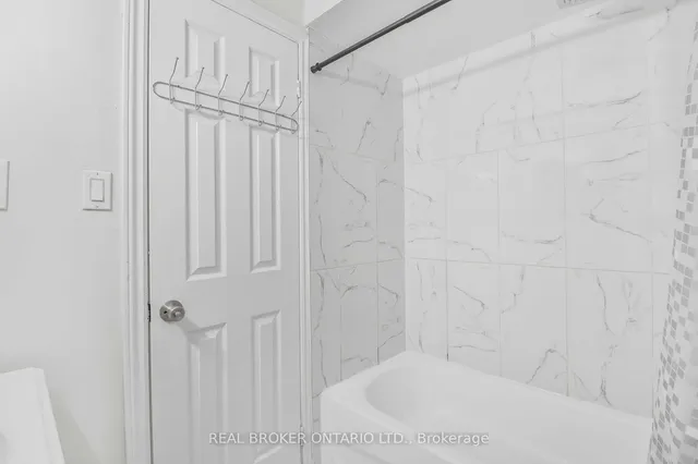 Additional image 19 of 7475 Goreway Dr Unit 58