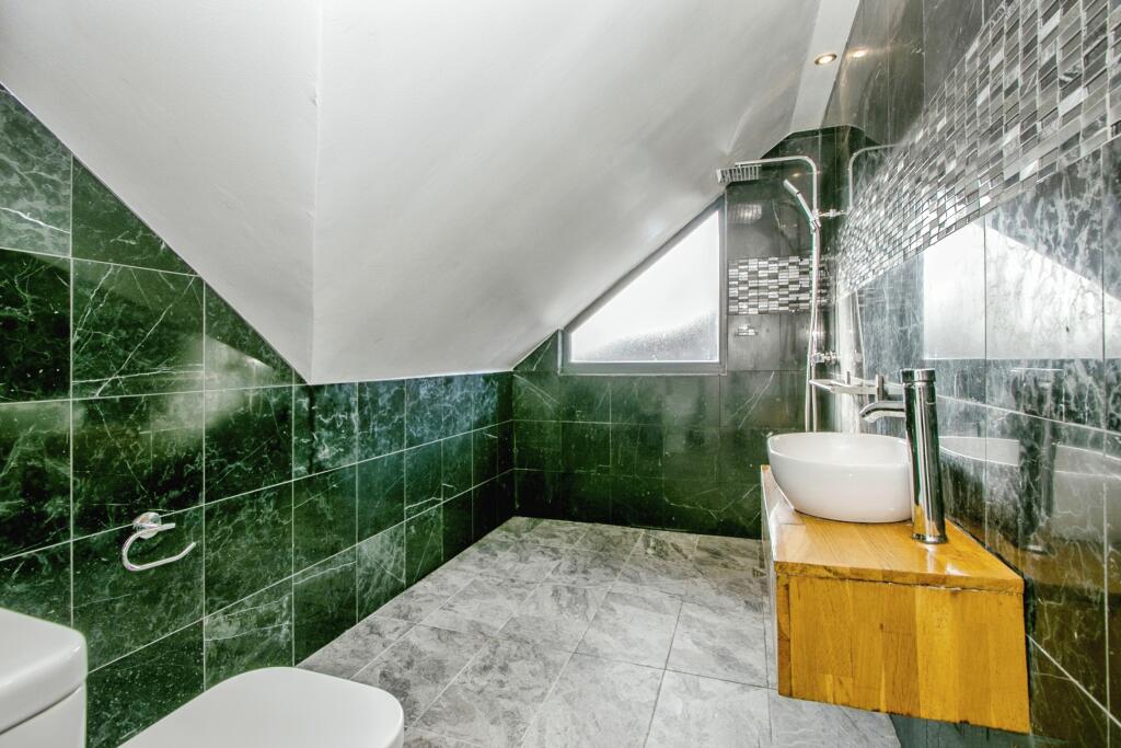 Additional image 13 of Evering Avenue, Poole, BH12