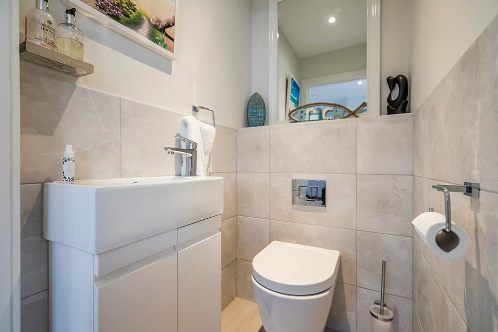 Additional image 20 of Robin Cottage, Glenair Avenue, Lower Parkstone , BH14