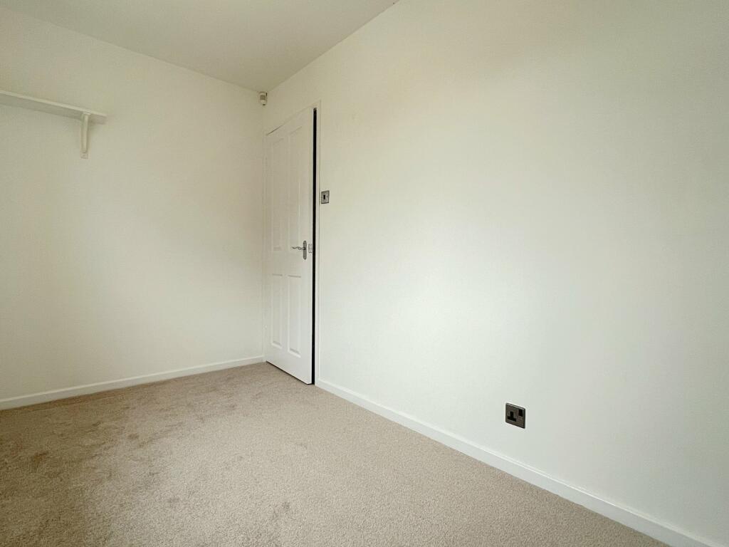 Additional image 14 of Fairburn Gardens, Bradford, West Yorkshire, BD2