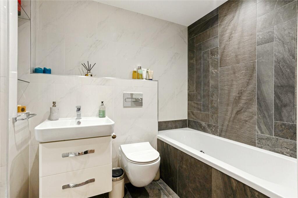 Additional image 15 of 103 Lilliput Road, Canford Cliffs, Poole, BH14