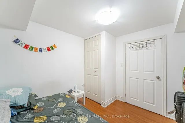 Additional image 35 of 32 Birkdale Rd