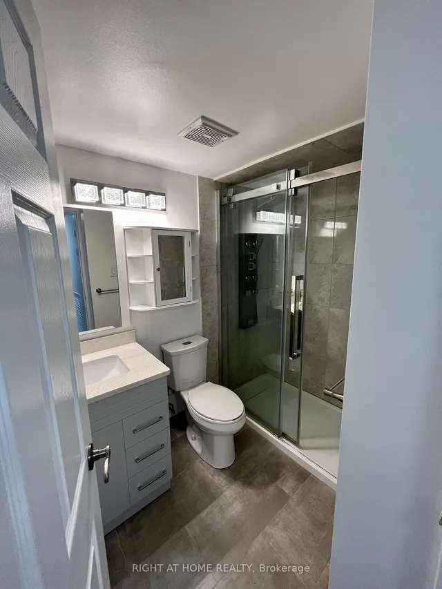 Additional image 16 of 1333 Bloor St Unit 1018