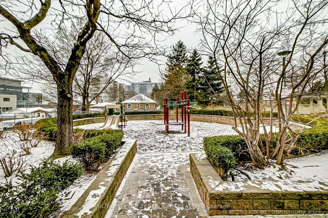 Additional image 31 of 2772 Keele St Unit 101