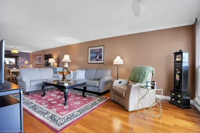 Additional image 9 of 2 Lancaster St Unit 402