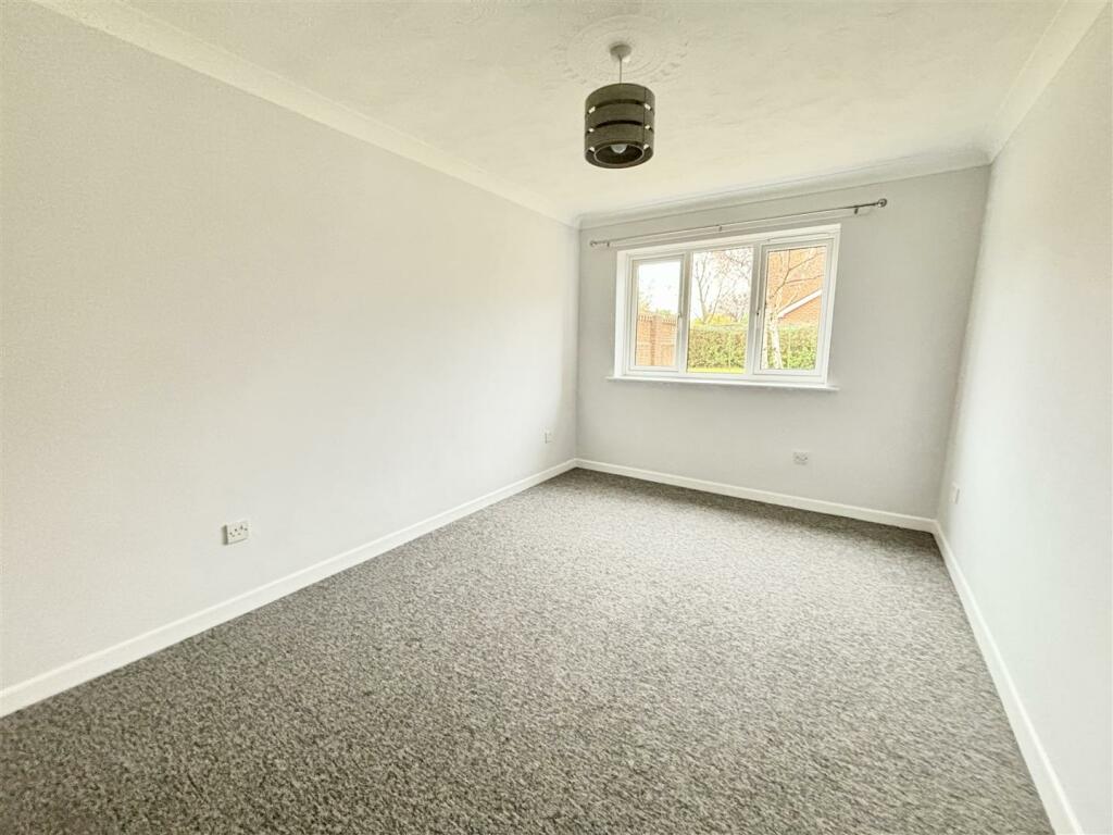 Additional image 7 of Lulworth Close, Hamworthy