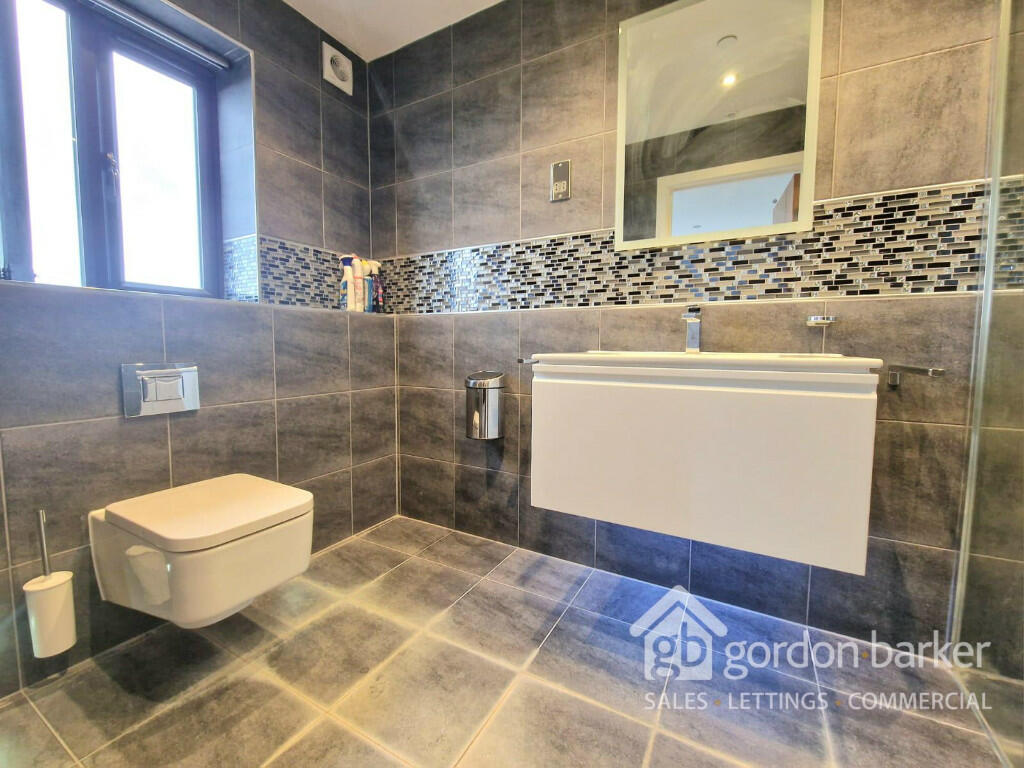 Additional image 31 of Glebe Road, BH16