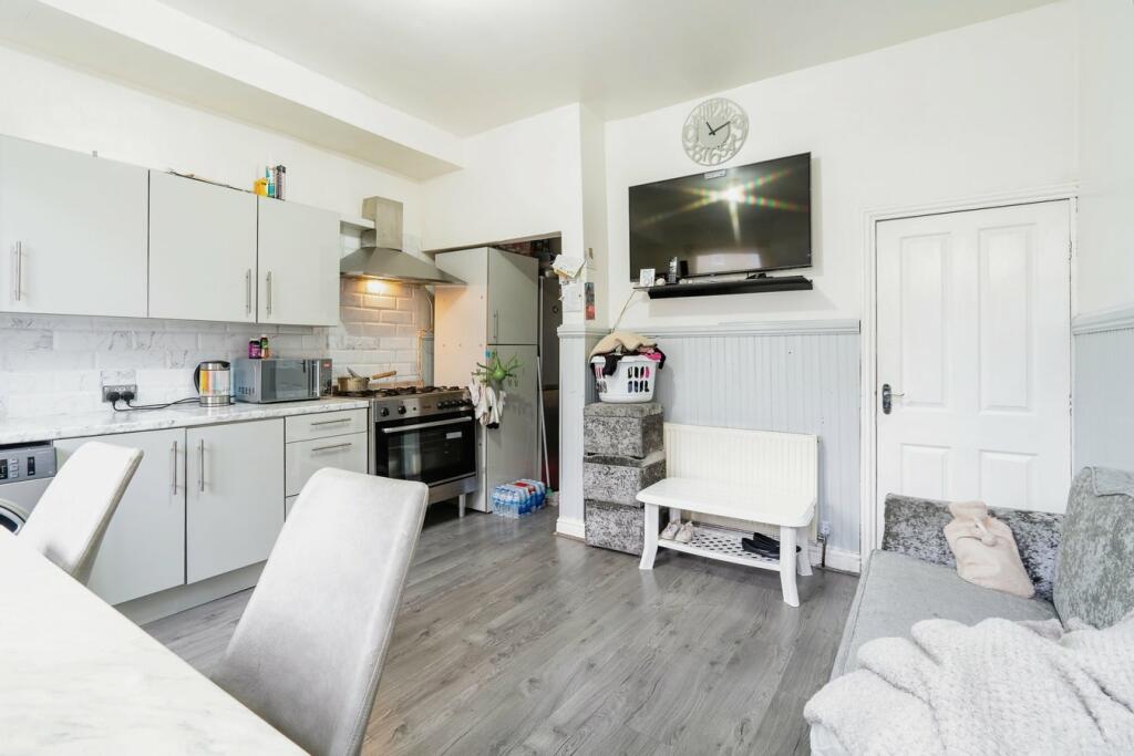 Additional image 5 of Bilton Place, Bradford, BD8