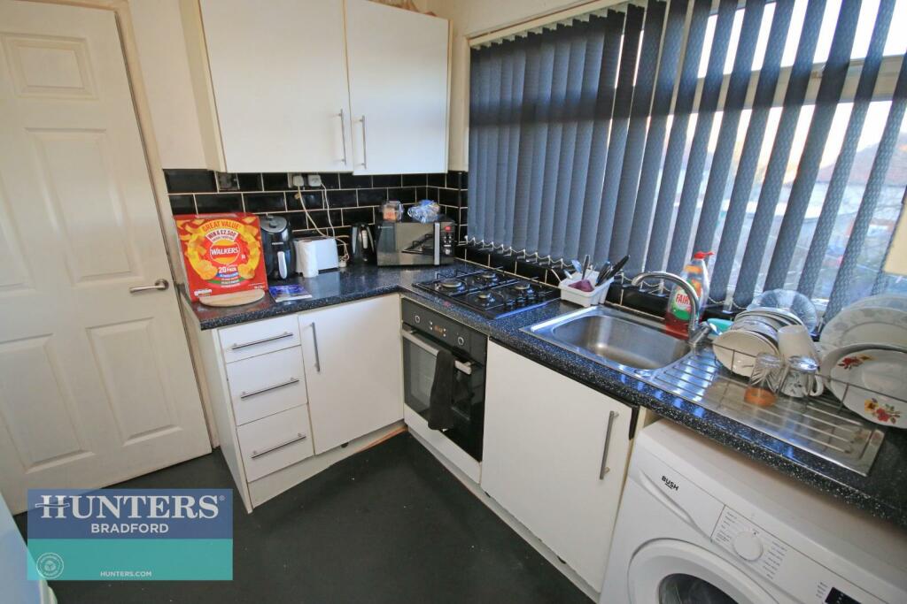 Additional image 7 of REF TN - Lynfield Drive Heaton, Bradford, West Yorkshire, BD9 6DX