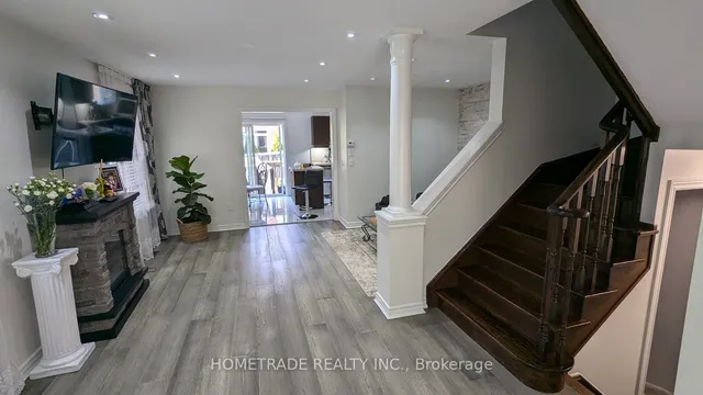 Additional image 12 of 4861 Verdi St