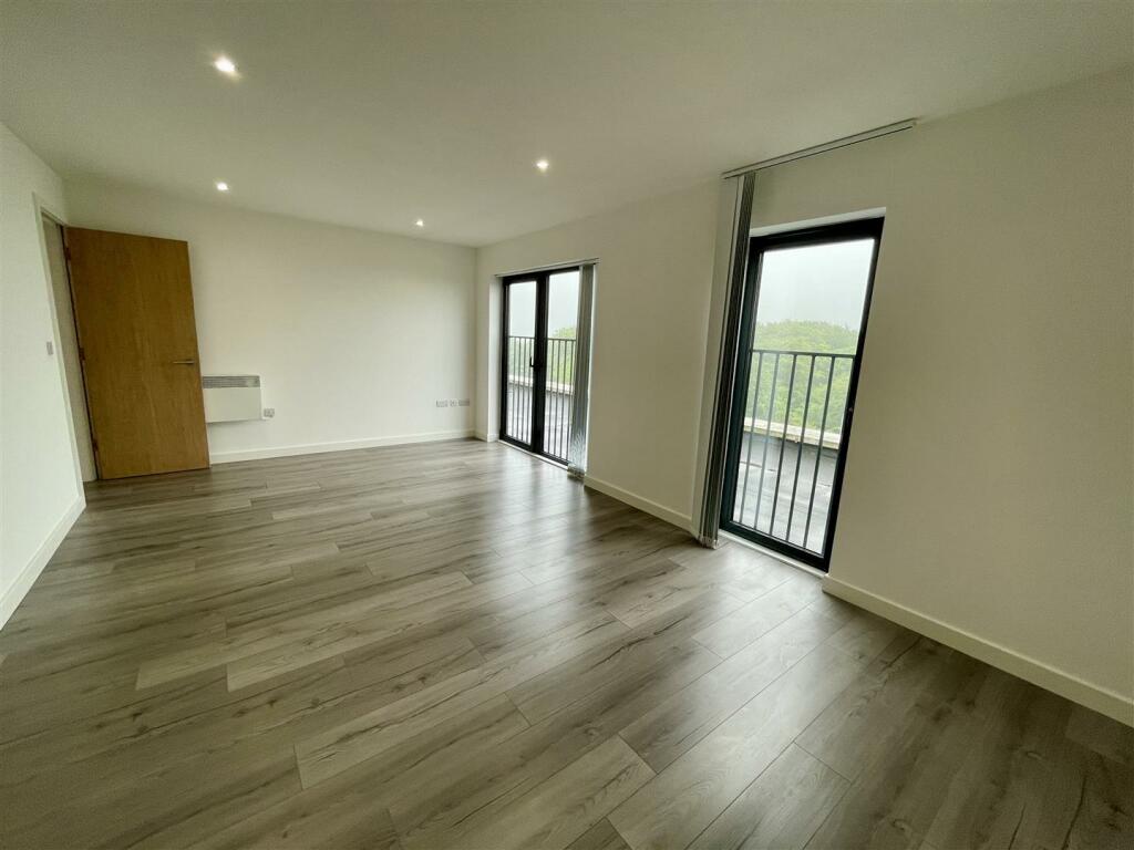 Additional image 6 of Bingley Road, Bradford