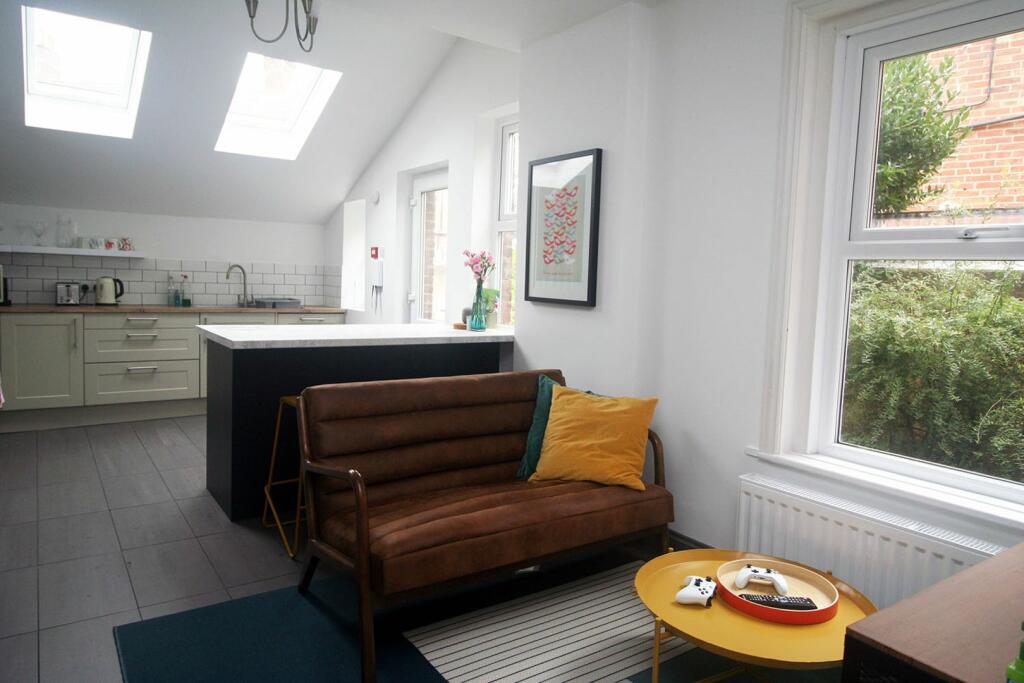 Additional image 21 of Garland Road, Poole, BH15