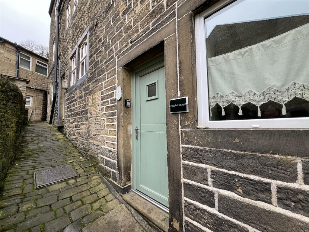 Additional image 17 of Bank Street, Haworth
