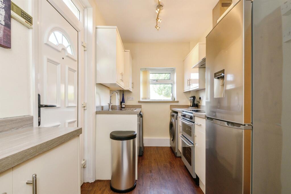 Additional image 5 of Reevy Avenue, Bradford