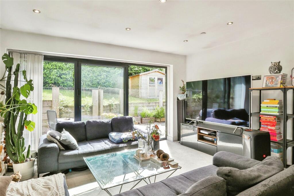 Additional image 3 of Herbert Avenue, Poole, BH12