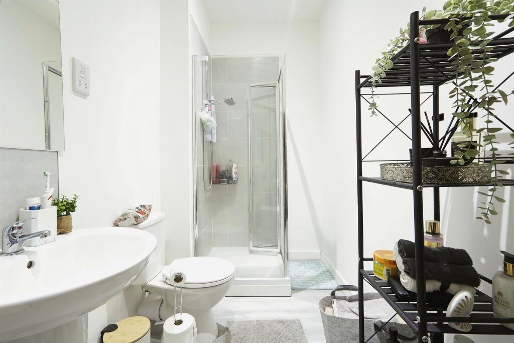 Additional image 12 of Bingley Road, Bradford