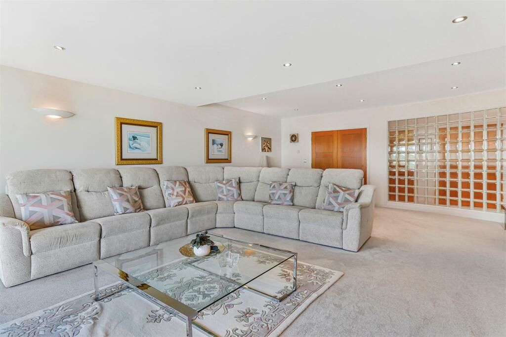 Additional image 30 of 2 Westminster Road, Poole