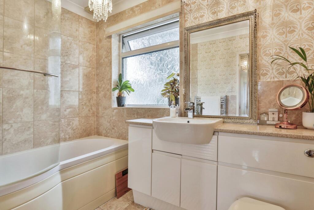 Additional image 13 of Douglas Close, Poole, Dorset, BH16