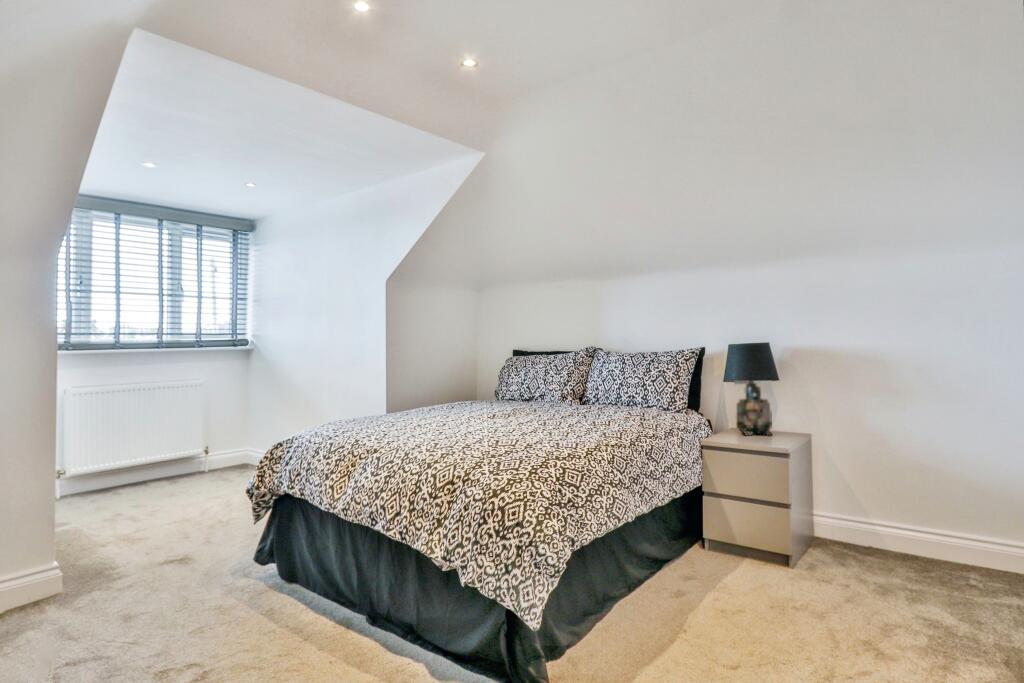 Additional image 9 of Moorland Crescent, Poole, BH16