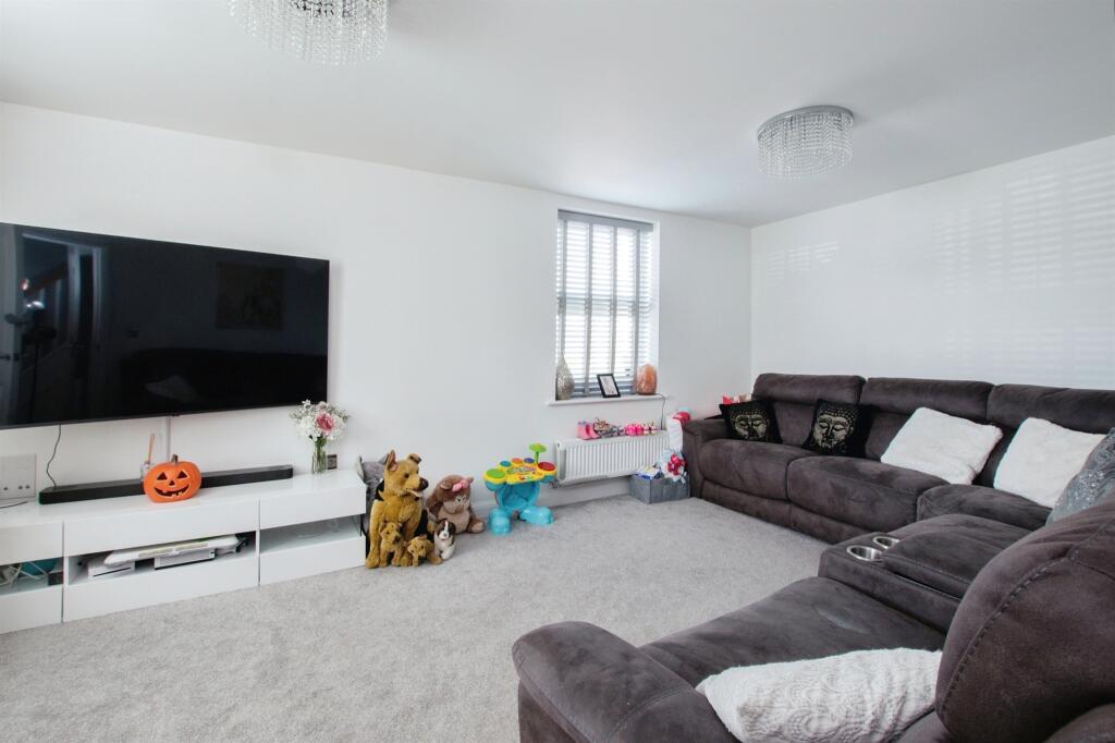 Additional image 18 of Provence Drive, Bearwood, Bournemouth