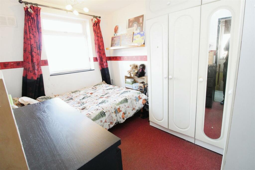 Additional image 7 of Luke Road, Bradford, BD5 0NR