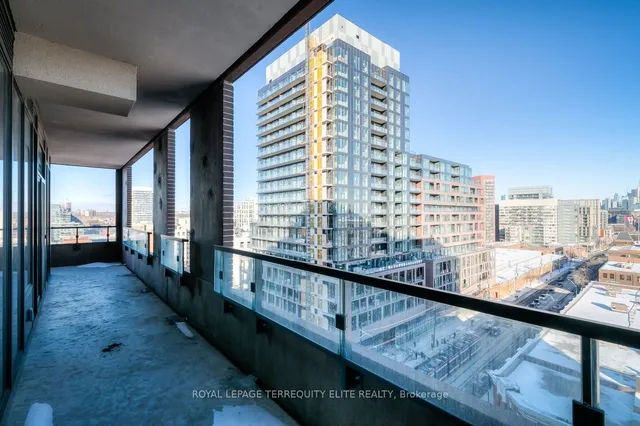 Additional image 22 of 270 Dufferin St Unit 923