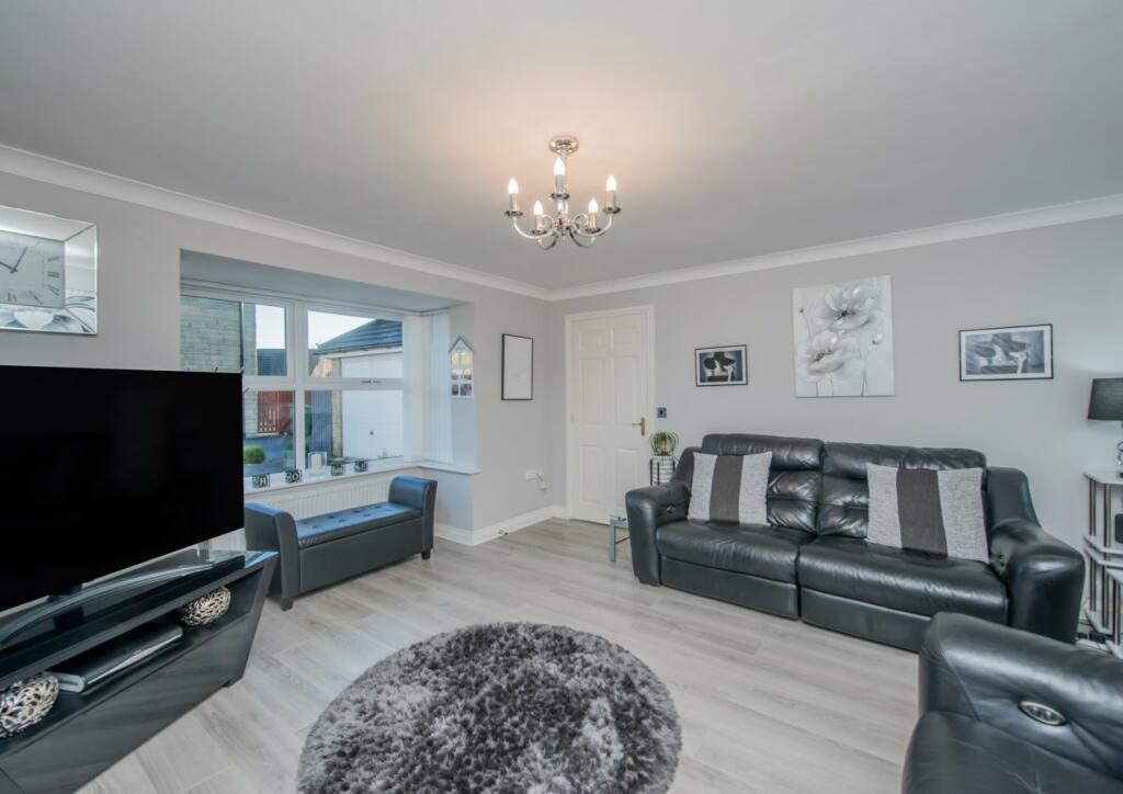 Additional image 5 of Winscar Avenue, Clayton Heights, Bradford, BD6