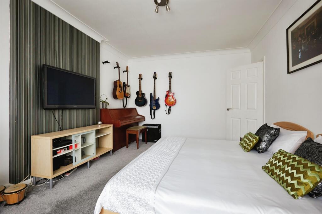 Additional image 13 of Redhill Drive, Bournemouth