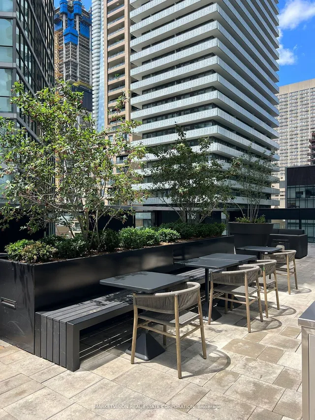 Additional image 16 of 55 Charles St Unit 1302