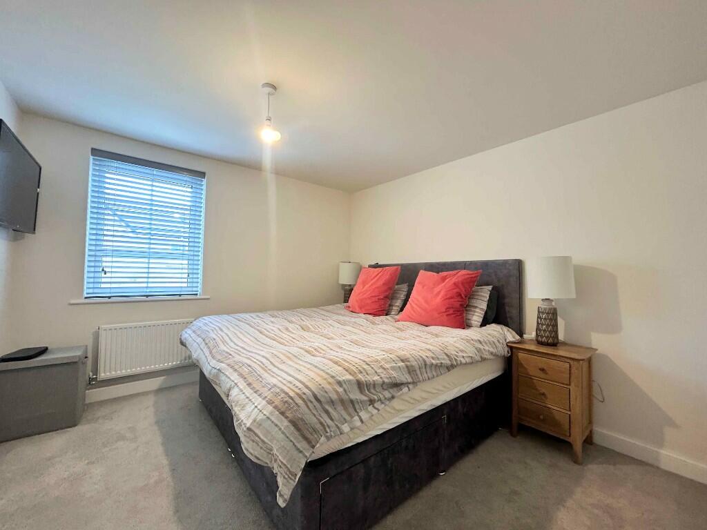 Additional image 2 of 1 Hebble Close, Clayton, BD14 6FN