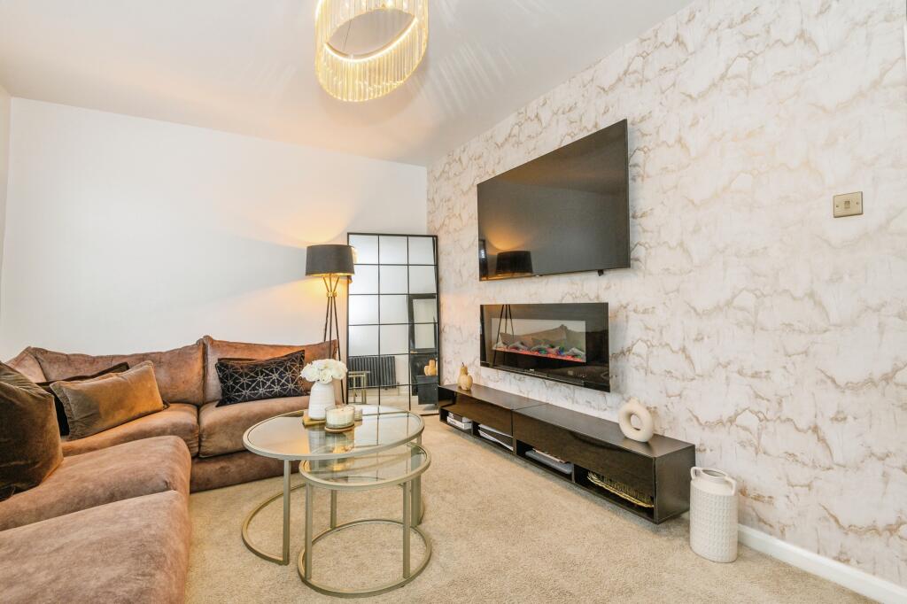 Additional image 5 of Netherlands Avenue, Bradford, BD6