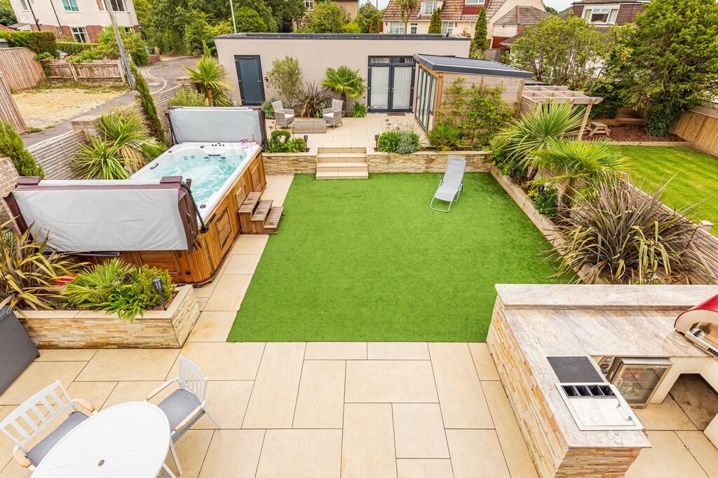 Additional image 14 of Sherwood Avenue, Whitecliff