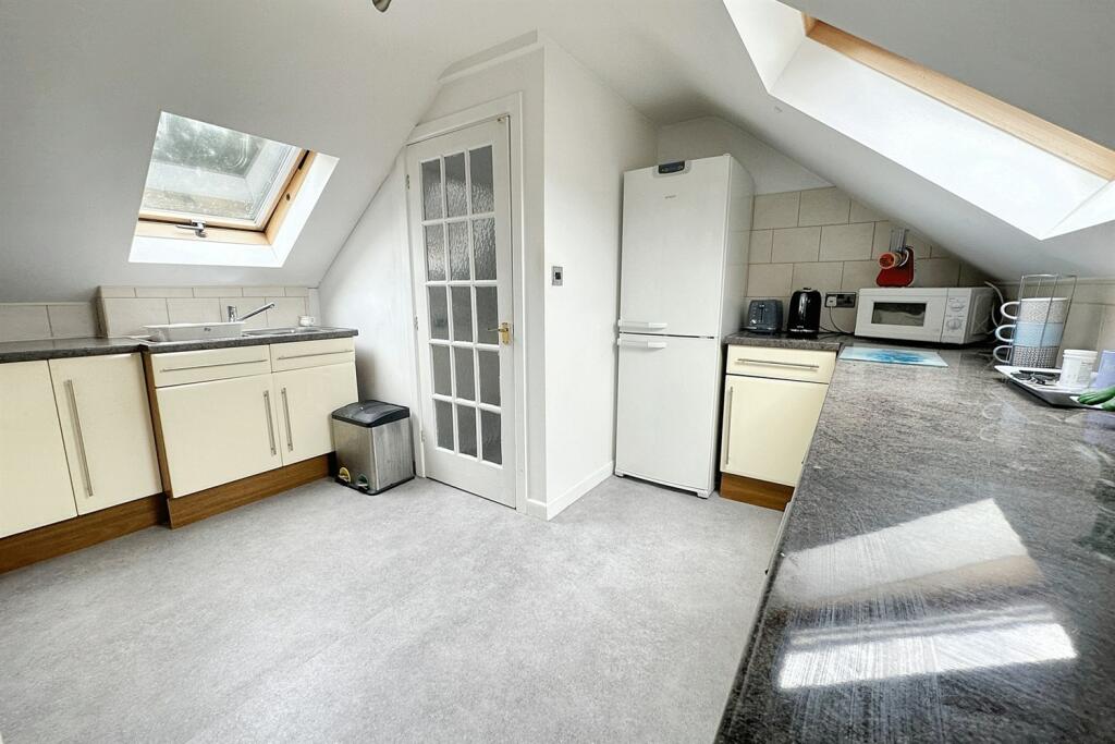 Additional image 21 of Muscliffe