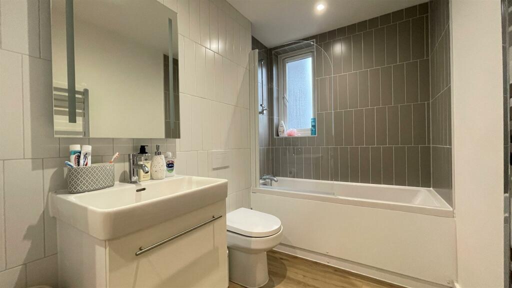 Additional image 4 of Wootton Mount, Bournemouth, Dorset