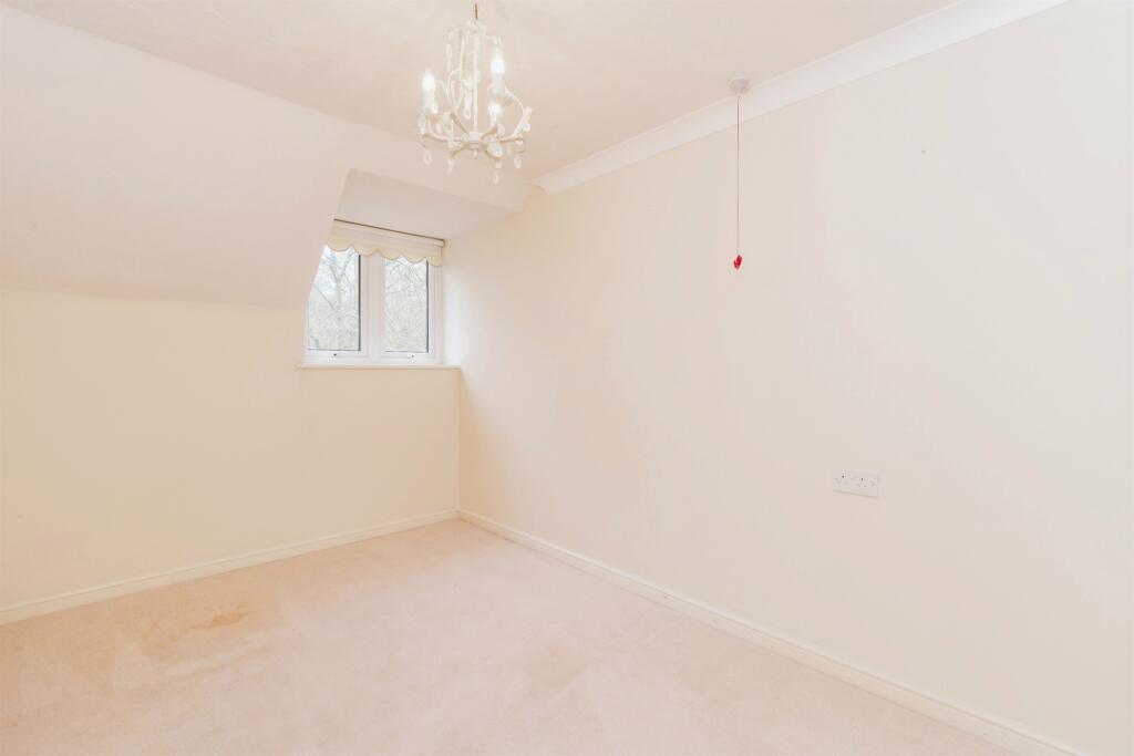 Additional image 17 of Beech Street, Bingley
