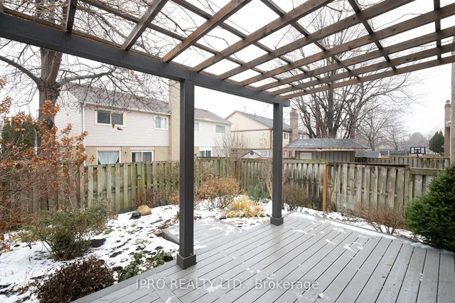 Additional image 26 of 13 Sparklett Cres